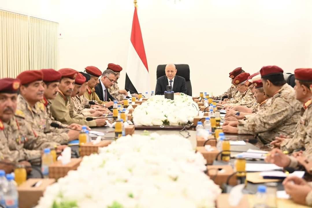 ولي الأمر الشرعي وجوب الطاعة ومخاطر التمرد والخروج
